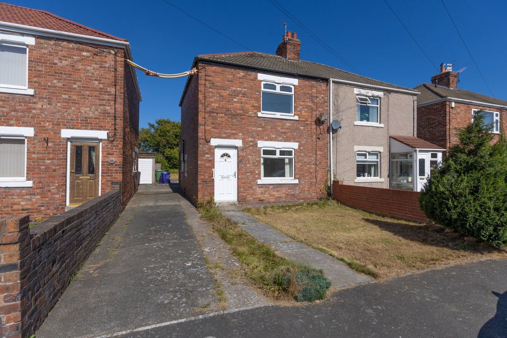 Property photo 1 of 16