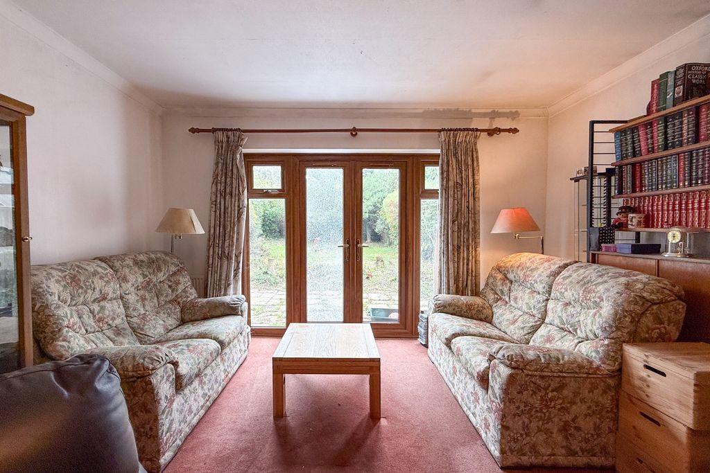 Property photo 3 of 18 4532217