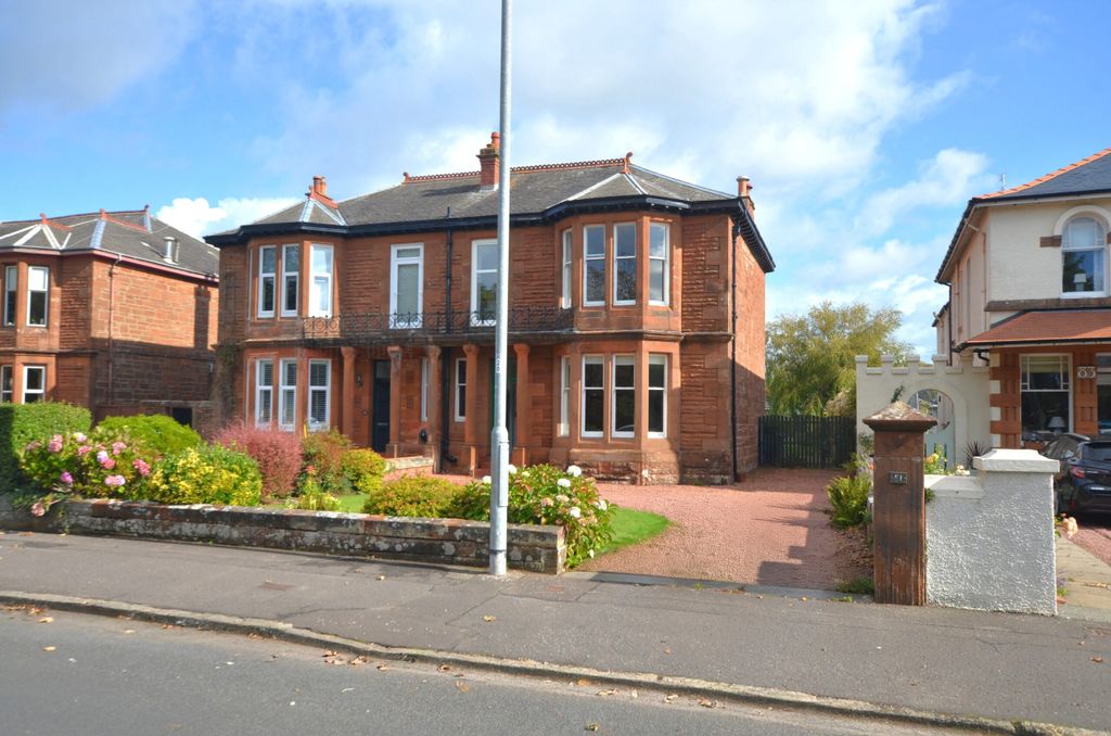 Property photo 1 of 45