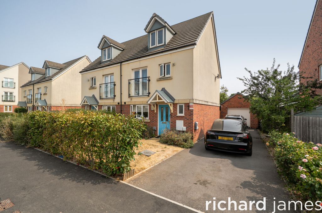 Property photo 1 of 12 7Db835E392134535A840c404Dac2916F