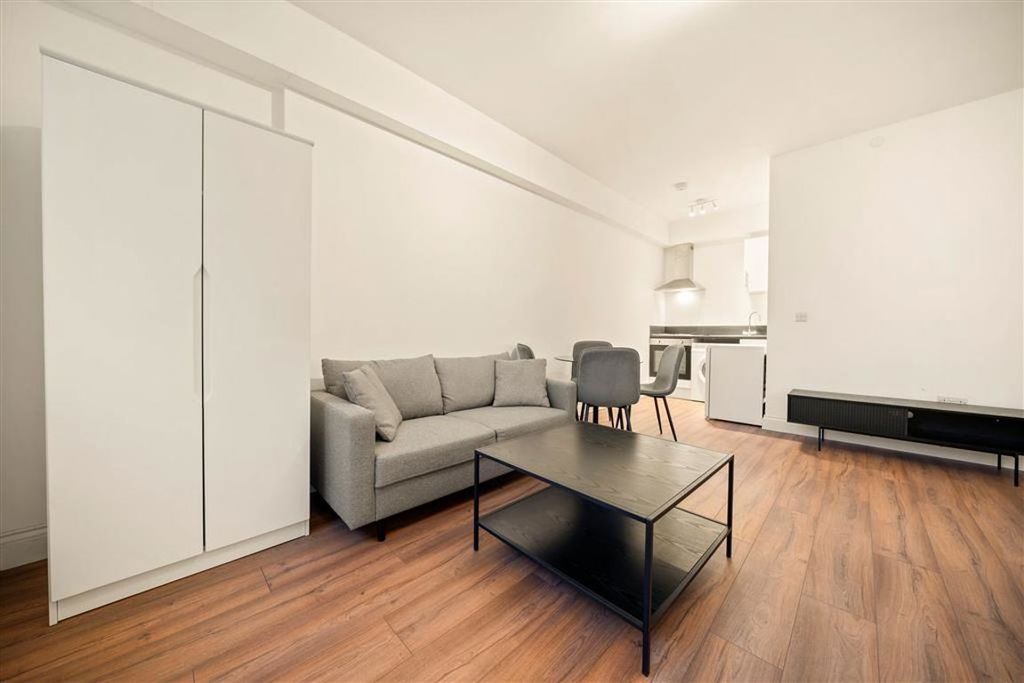 Property photo 2 of 4