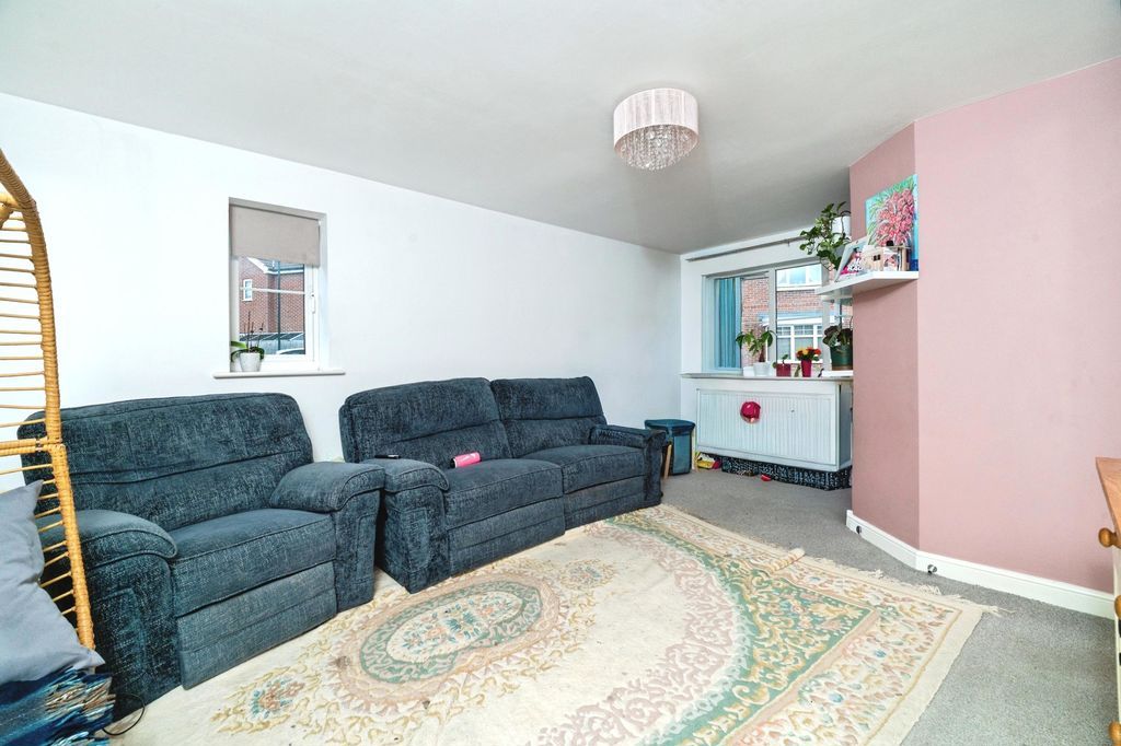 Property photo 2 of 15 Living Room