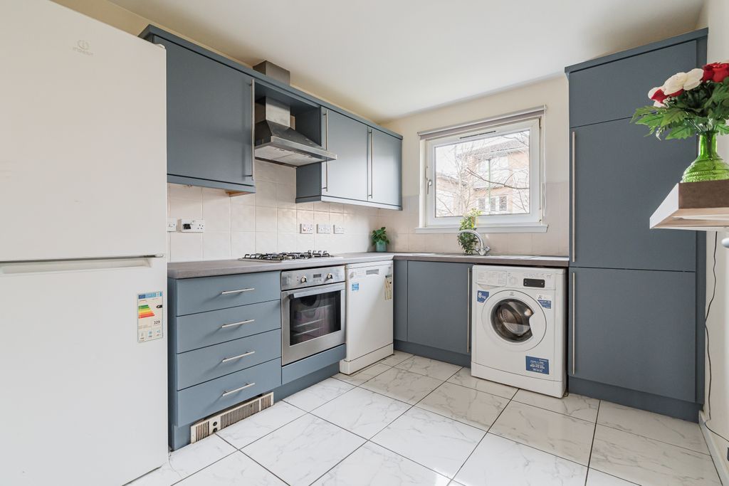 Property photo 3 of 24 Property Image 3