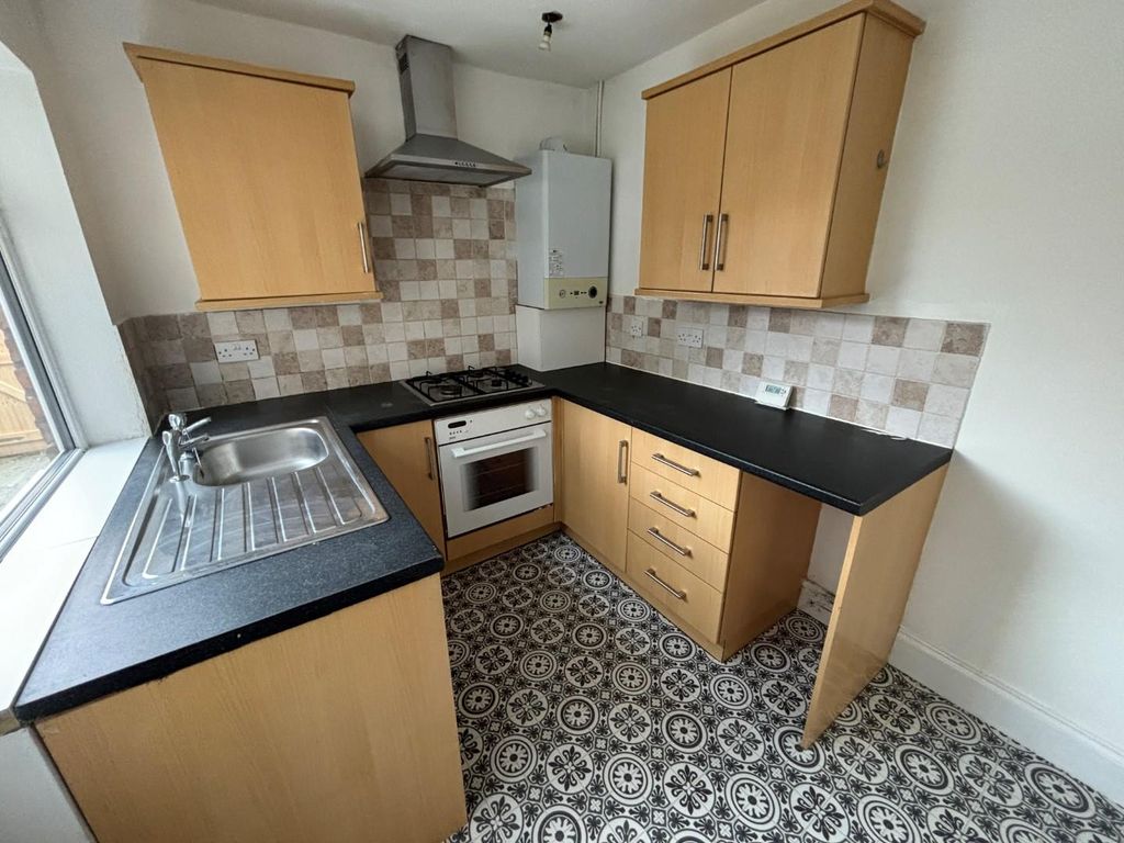 Property photo 3 of 10 K.Jpg