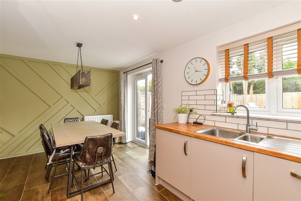 Property photo 3 of 12 Kitchen/Diner