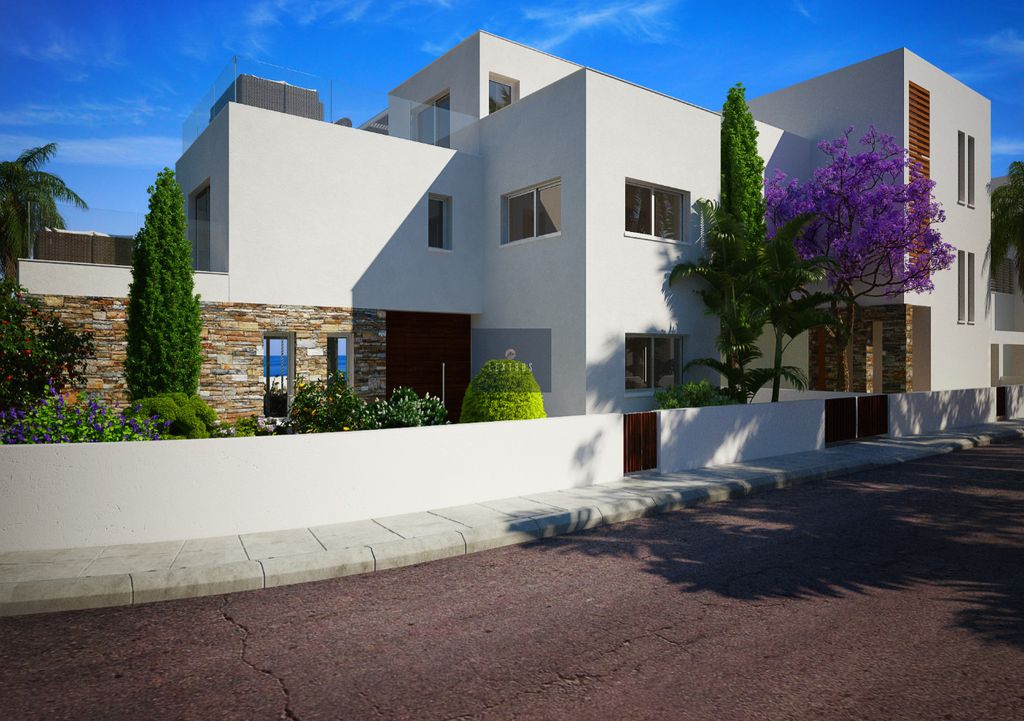 Property photo 2 of 2