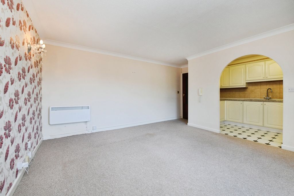 Property photo 2 of 15 Interior