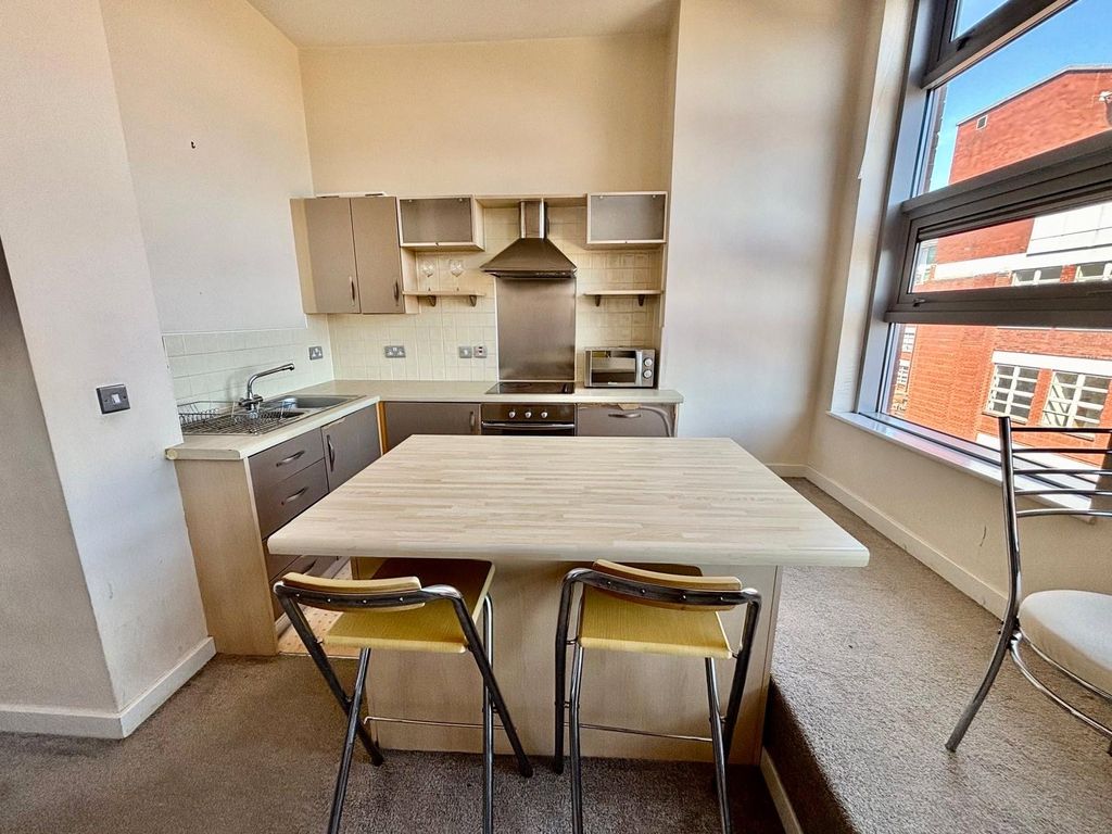 Property photo 3 of 8 Picture No. 05