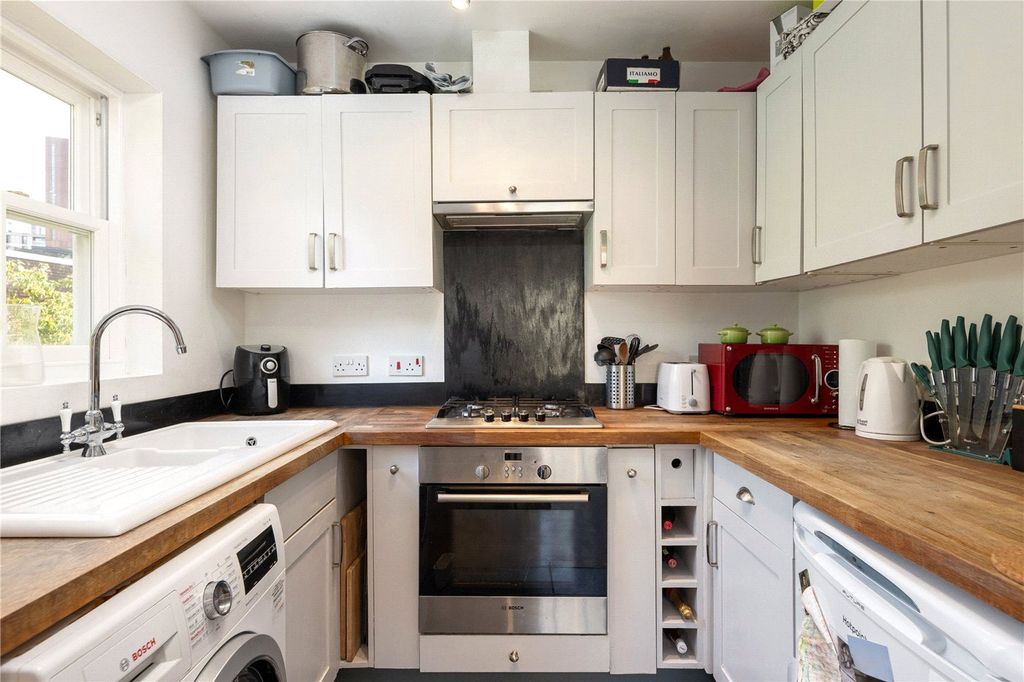 Property photo 3 of 6 Picture No. 07