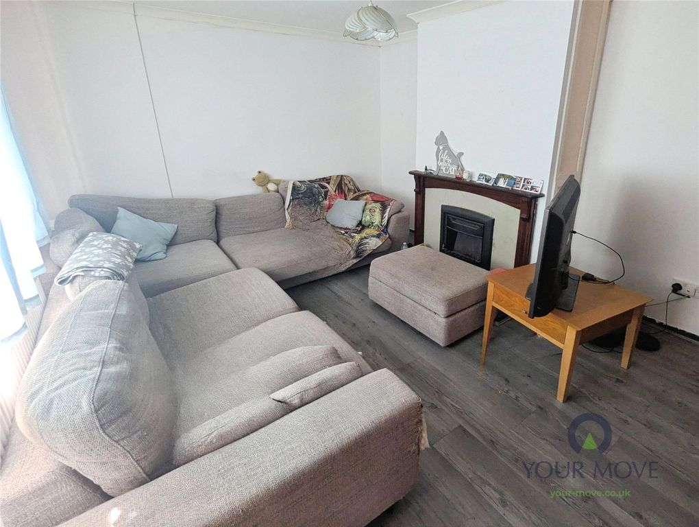 Property photo 2 of 7 Picture No. 08