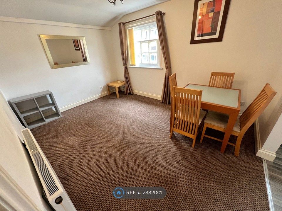 Property photo 3 of 5 Living Area
