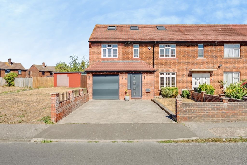 Property photo 1 of 26 Pbox-Img.Jpg