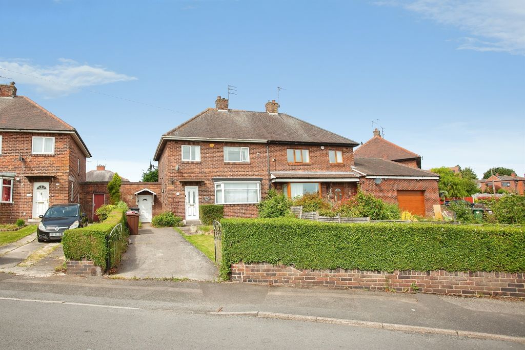 Property photo 1 of 17