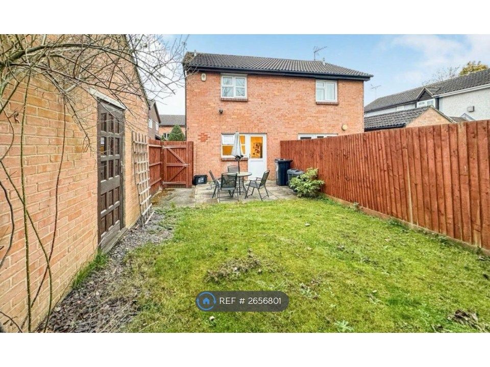 Property photo 2 of 12