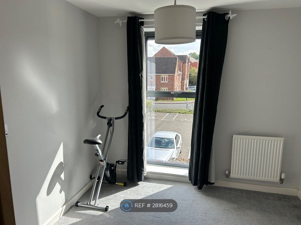 Property photo 3 of 13