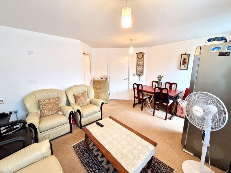 Property photo 2 of 12 Photo 17