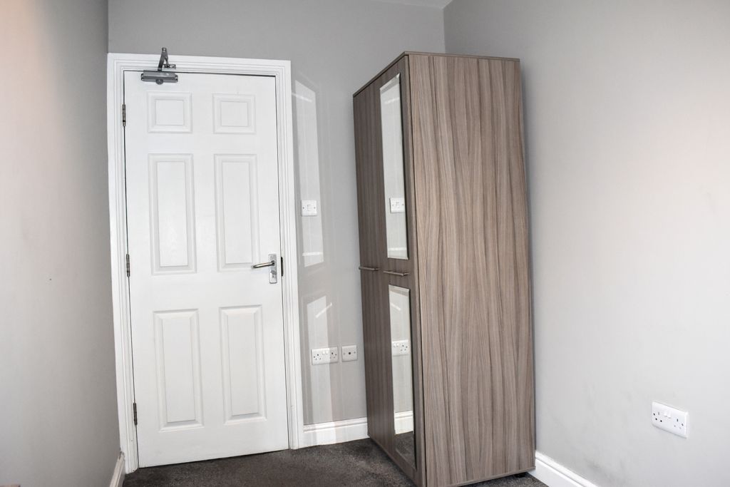 Property photo 2 of 11 Dsc_0845