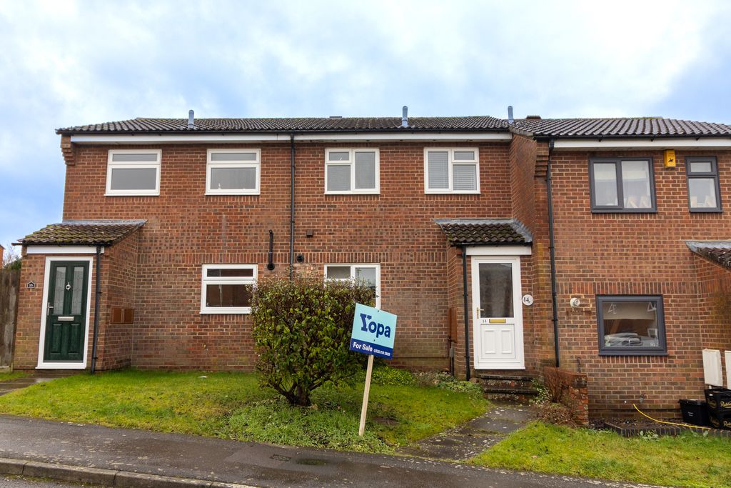 Property photo 1 of 16 Img_1942