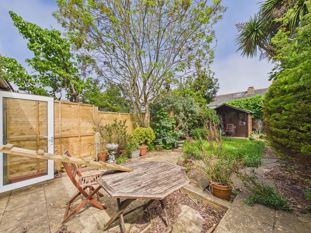 Property photo 3 of 13