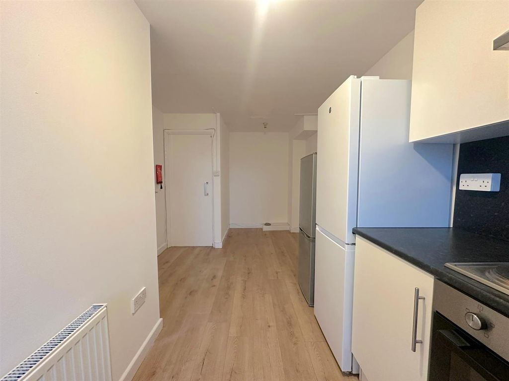 Property photo 2 of 7 Whatsapp Image 2026-01-08 At 1.16.35 Pm (1).Jpeg