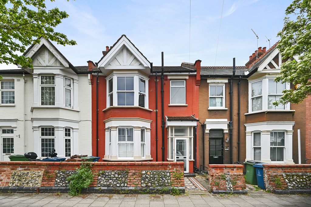 Property photo 1 of 13 7
