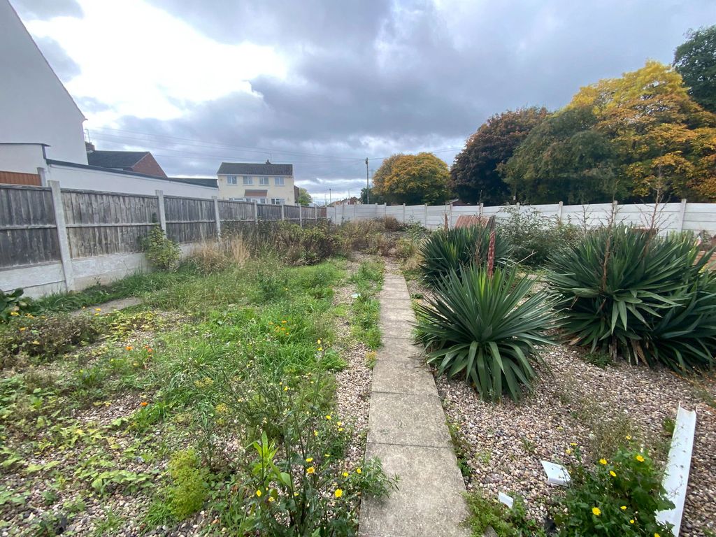 Property photo 3 of 15