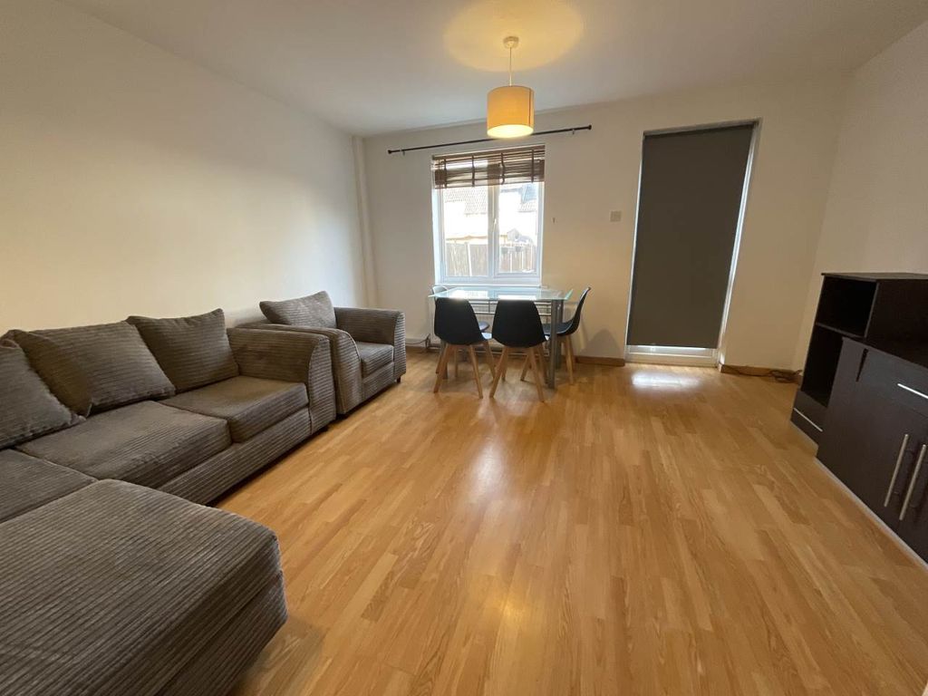 Property photo 2 of 9 Img_2308