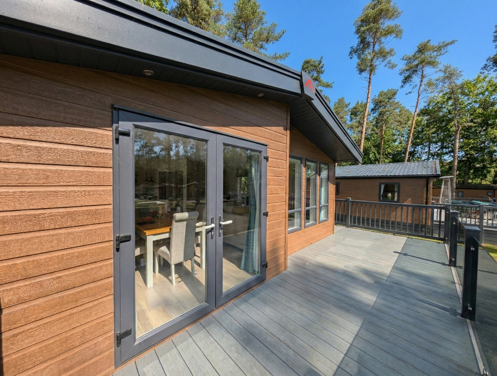 Property photo 3 of 20