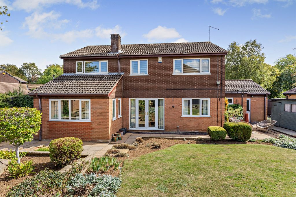 Property photo 2 of 13