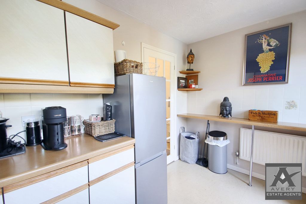 Property photo 3 of 10 Gallery