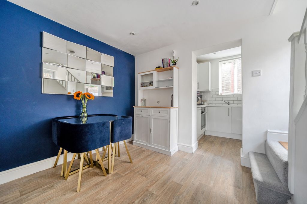 Property photo 3 of 20 1496360-6-6A67238...