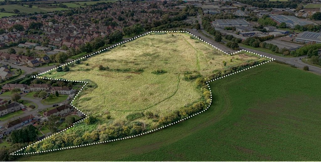 Property photo 1 of 4