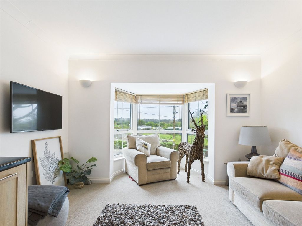 Property photo 3 of 11 Picture No. 08