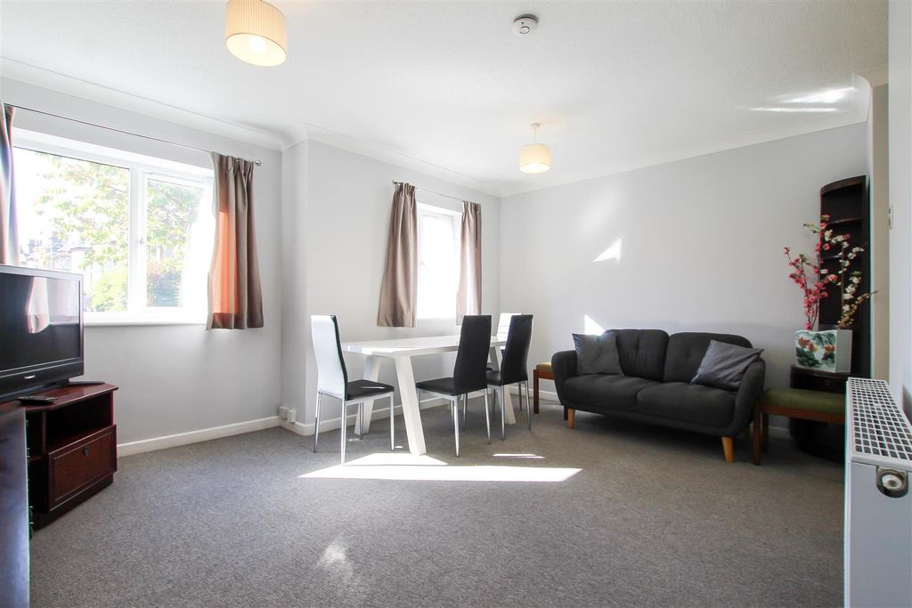 Property photo 2 of 10 Img_0276.Jpg