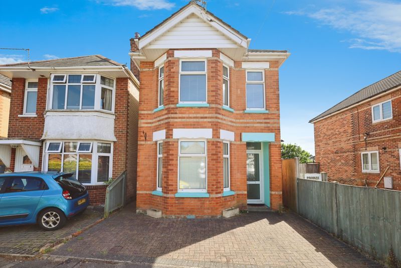 Property photo 2 of 16 Photo 9