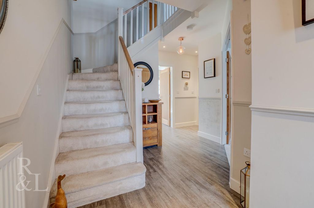 Property photo 2 of 25 B (11).Jpg