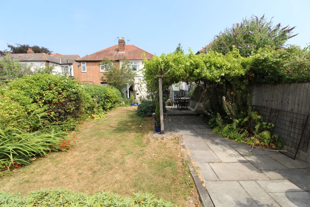Property photo 2 of 19