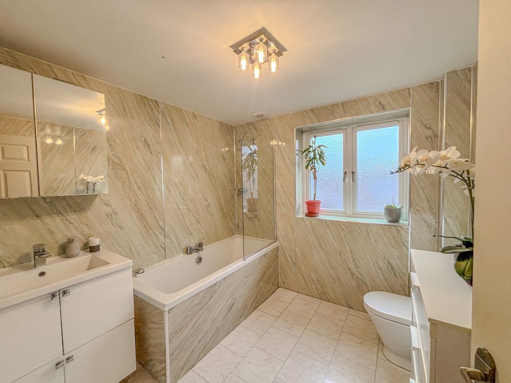 Additional image 15 of 4 bed semi-detached house to rentLawsondale Terrace, Westhill AB32