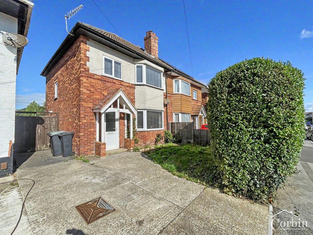Property photo 1 of 15