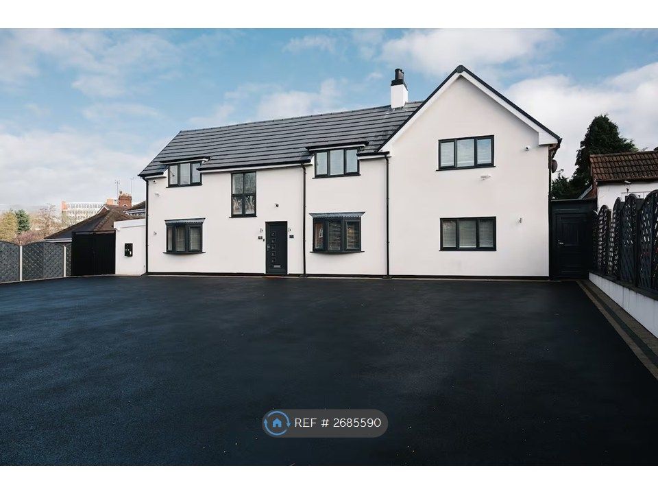 Property photo 1 of 33