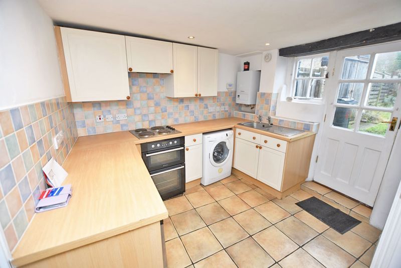 Property photo 2 of 12 Photo 6