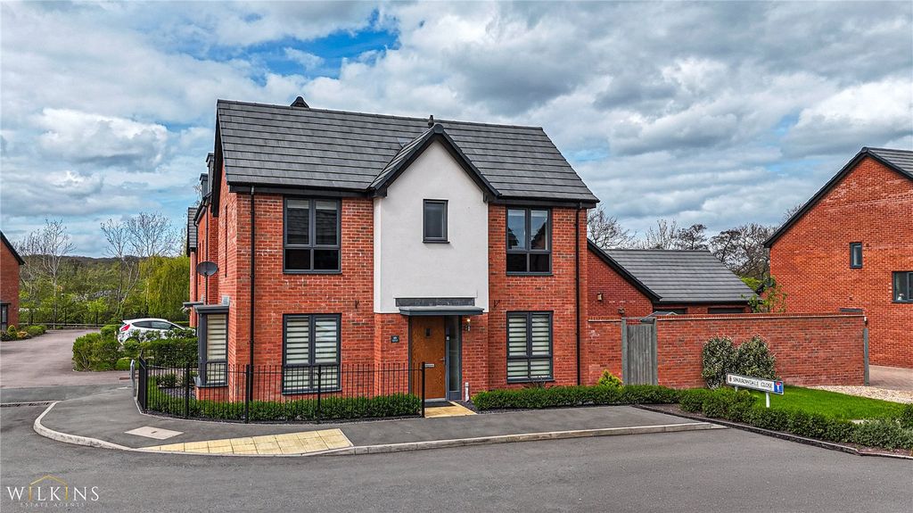 Property photo 1 of 36 Picture No. 03