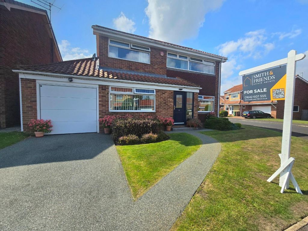 Property photo 1 of 19 External
