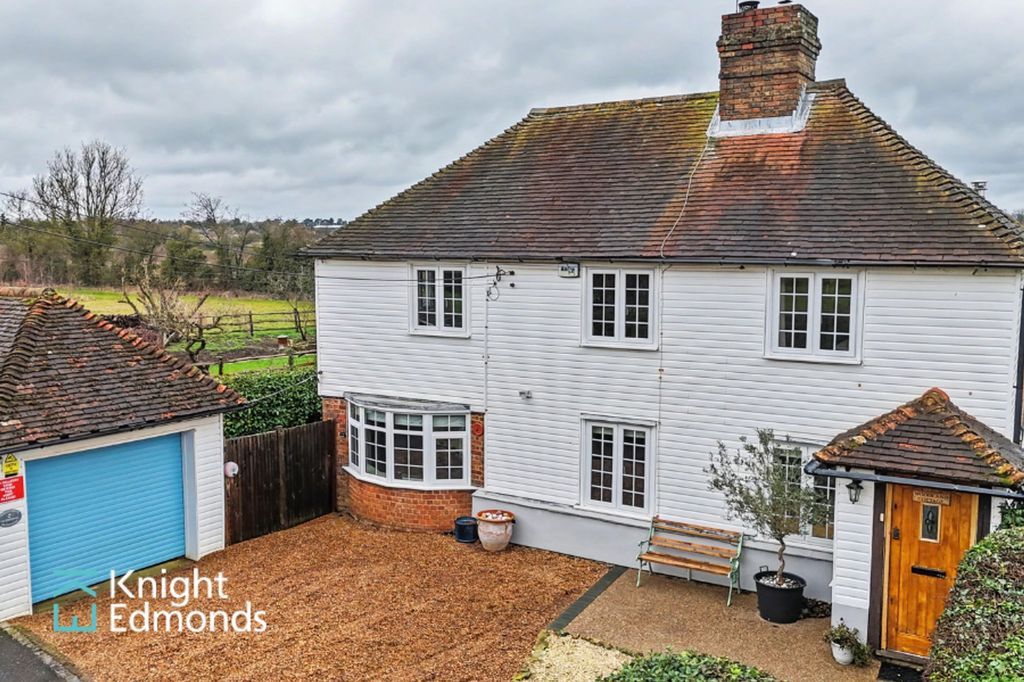 Property photo 1 of 31