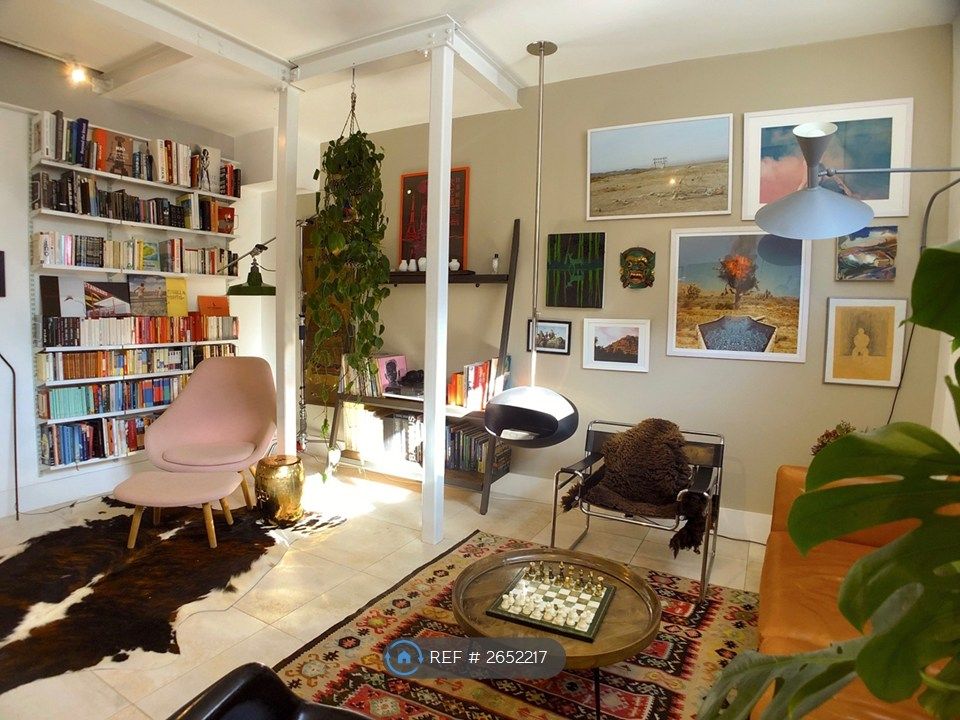 Property photo 1 of 12 Downstairs Lounge Off Of Kitchen