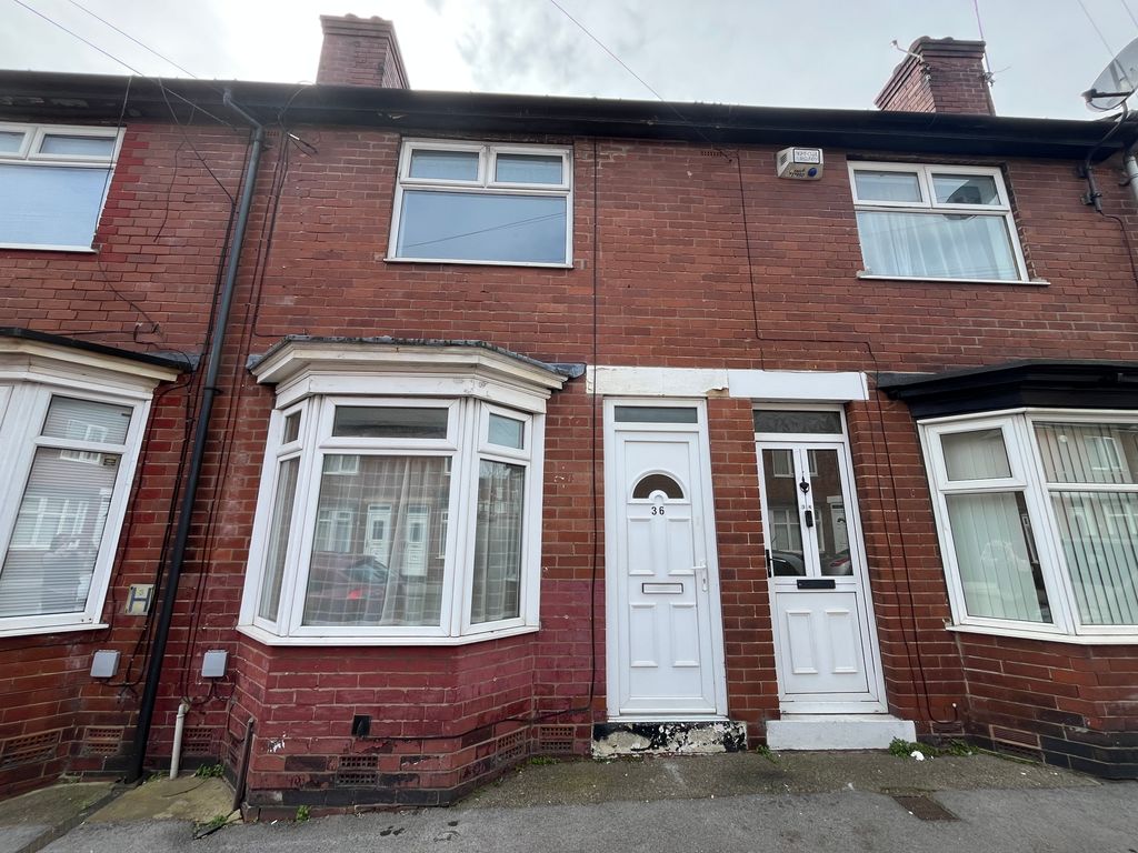 Property photo 1 of 6