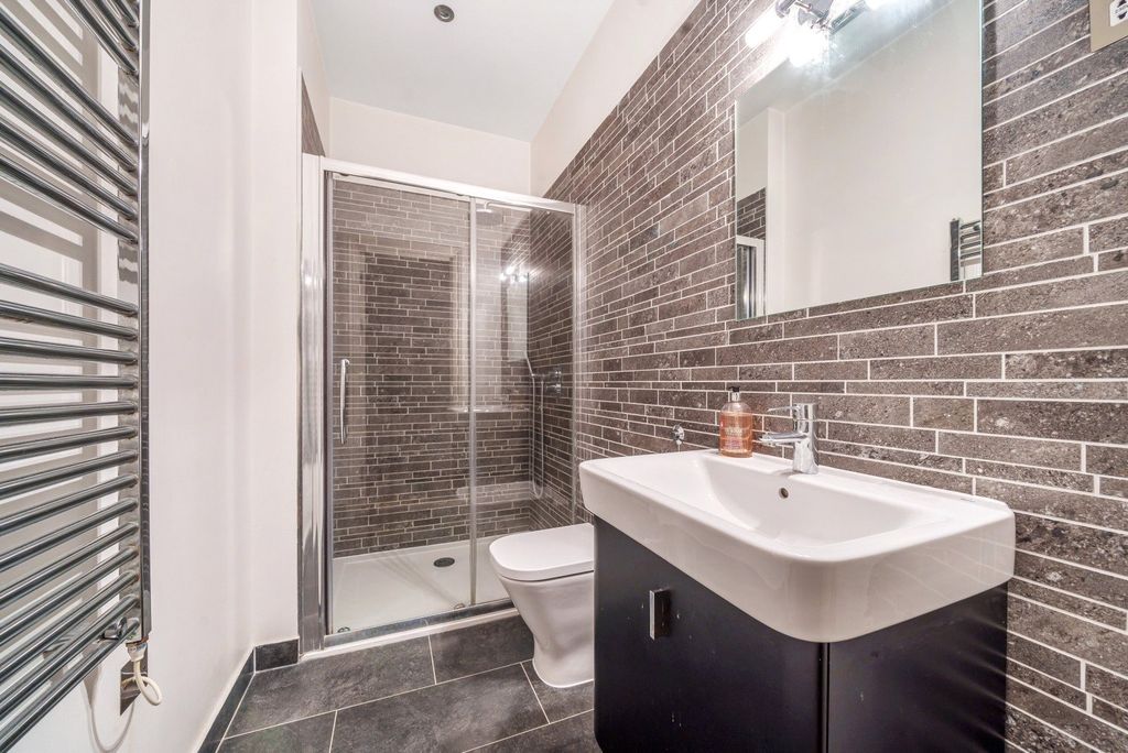 Property photo 3 of 13 Shower Room