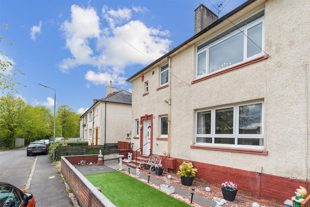 Property photo 3 of 28 3.Jpg