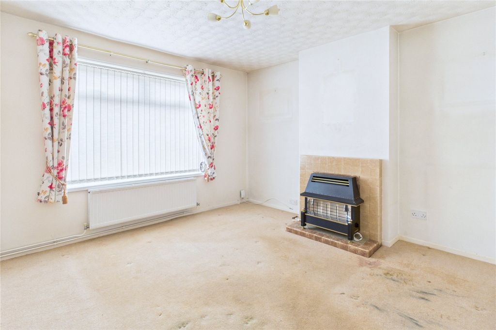 Property photo 3 of 14 Picture No. 02