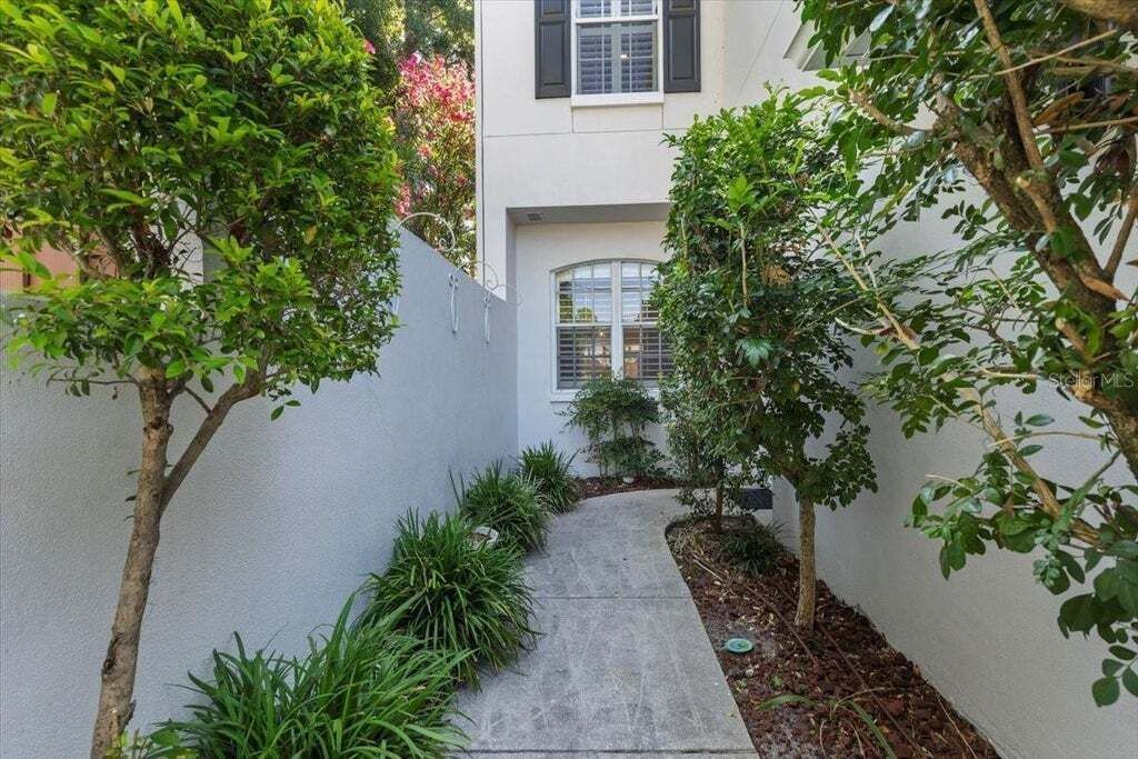 Property photo 3 of 20 <Alttext/>